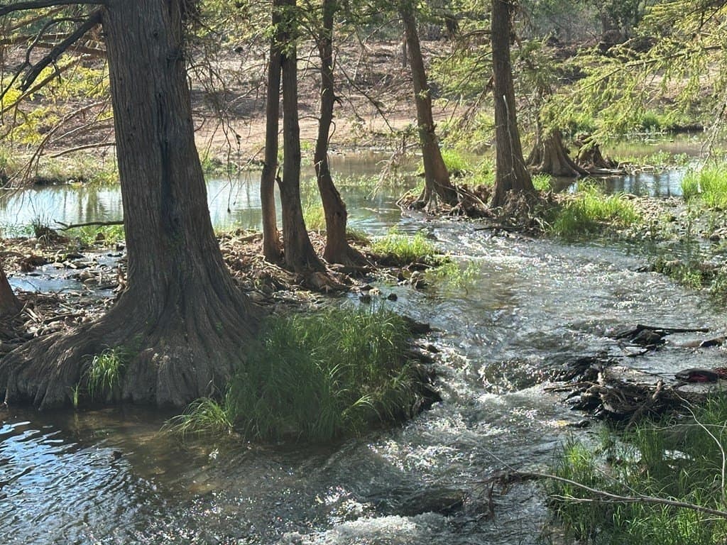 1.1 acres in Kerr County featured view