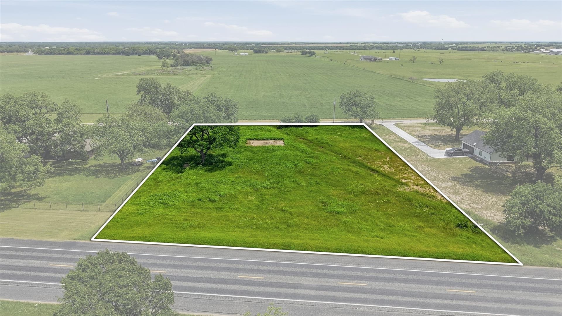 1.06 acres in Grayson County gallery image 2