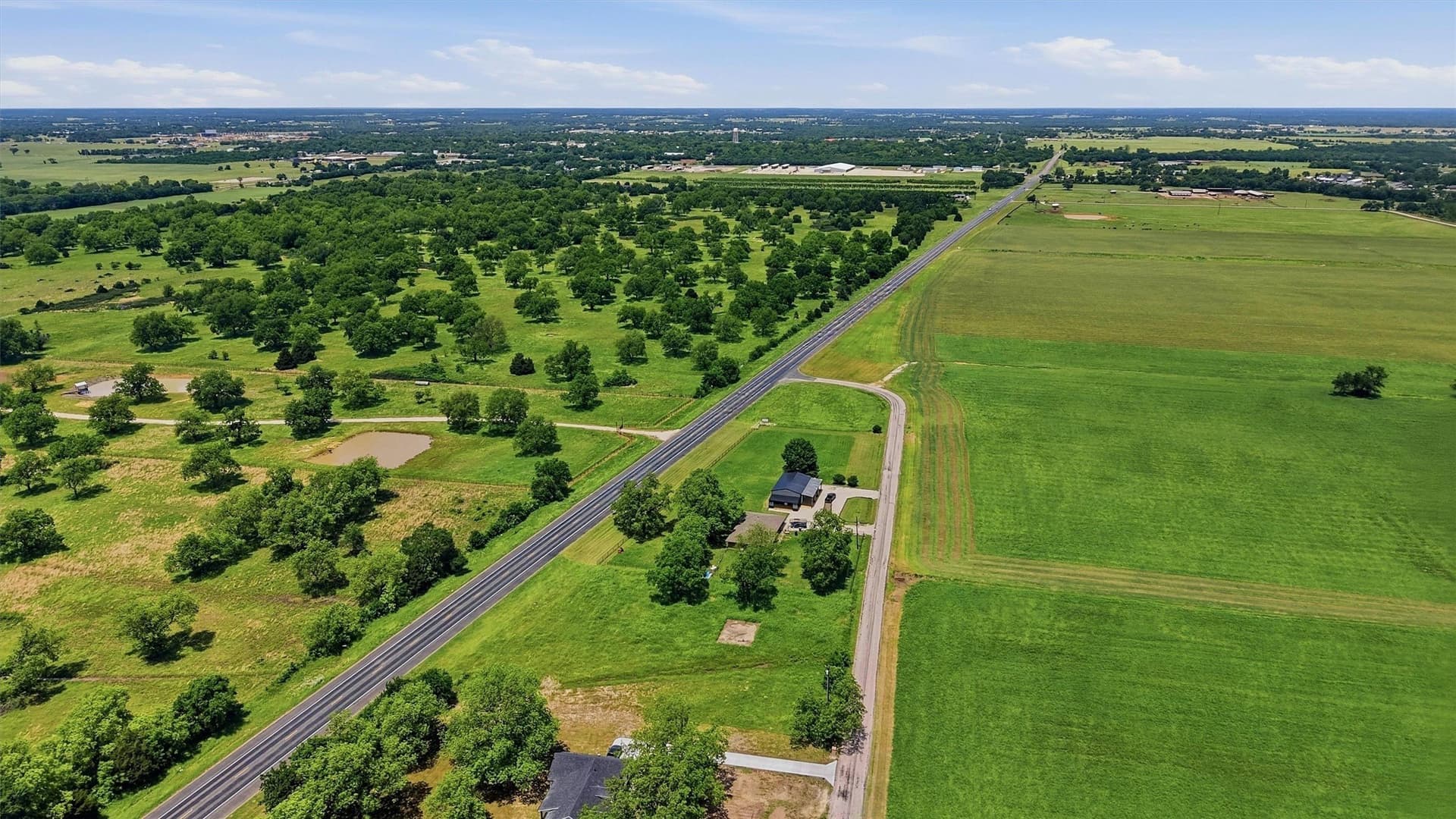 1.06 acres in Grayson County featured view