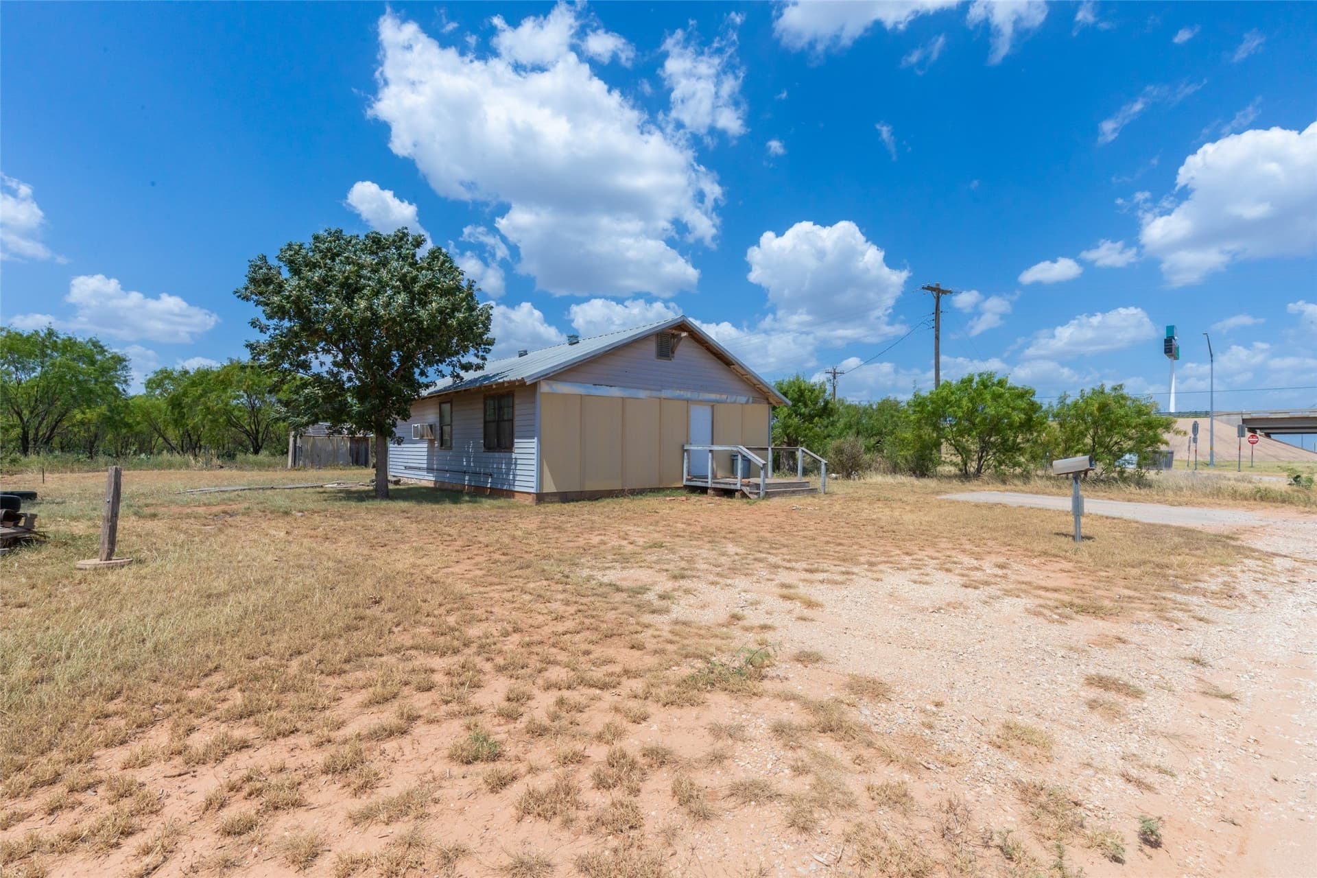 28.96 acres in Jones County - photo 24