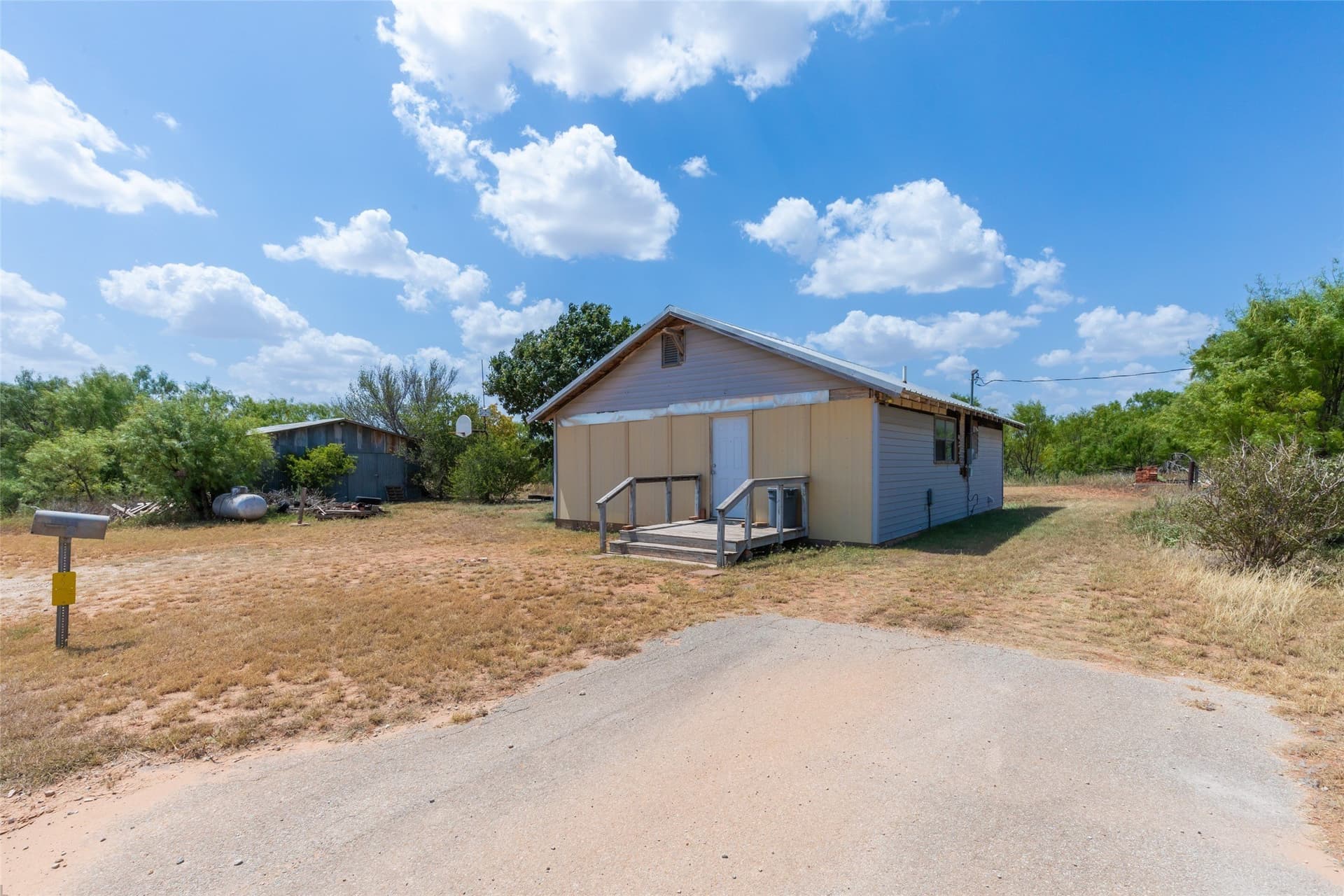 28.96 acres in Jones County - photo 26
