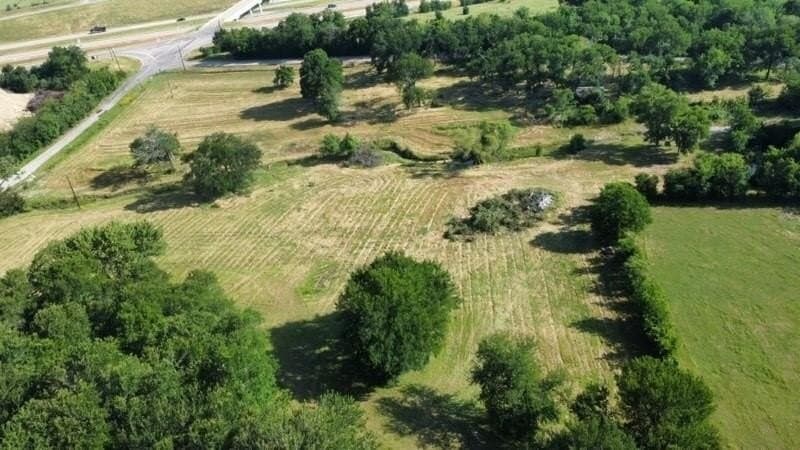 8.79 acres in Grayson County gallery image 3