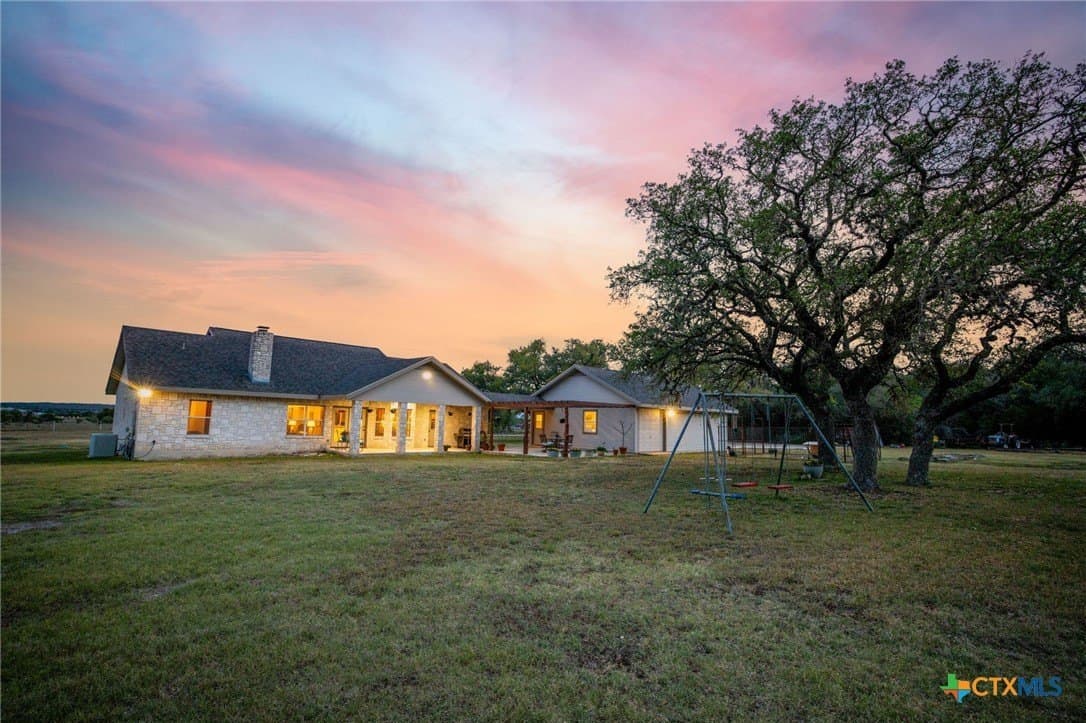 20 acres in Comal County gallery image 4