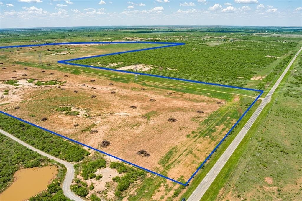 293.79 acres in Wichita County gallery image 2