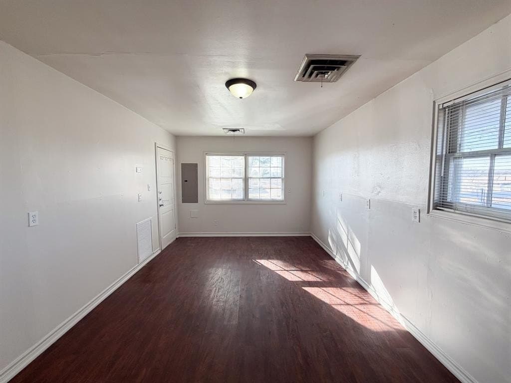 124.8 acres in Ellis County gallery image 4