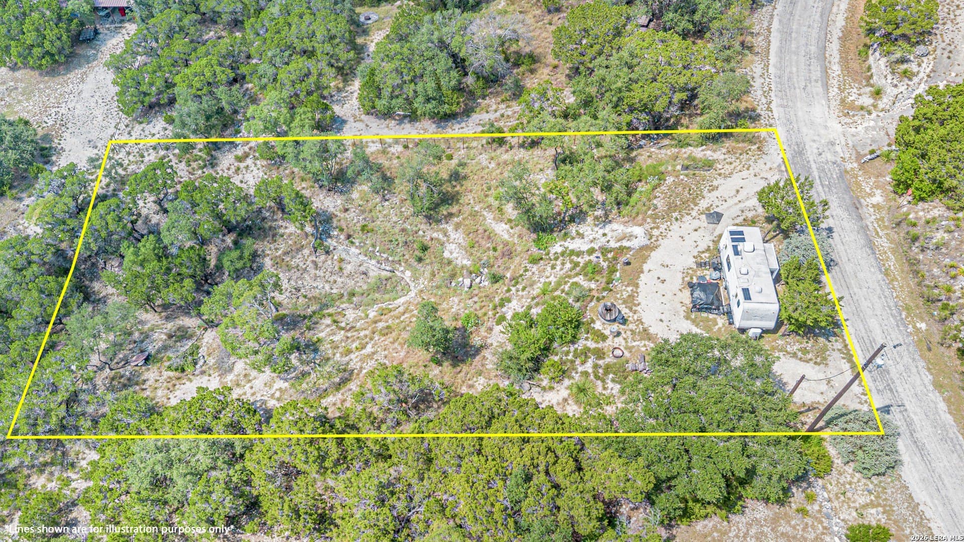 0.46 acres in Bandera County - photo 2