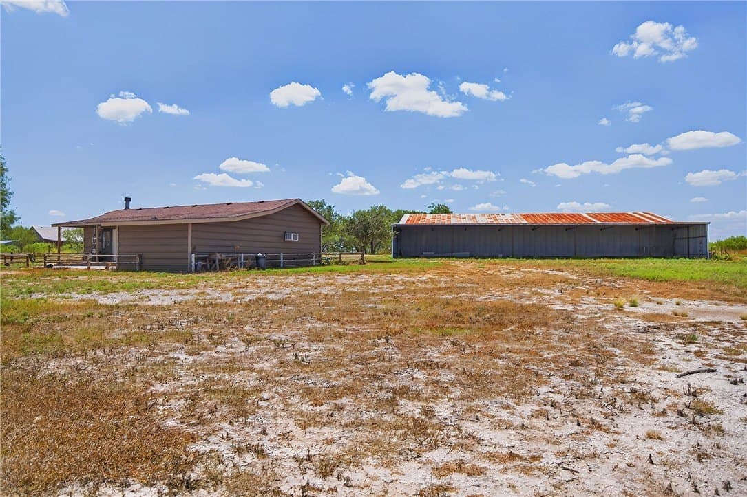 185 acres in Jim Wells County - photo 6