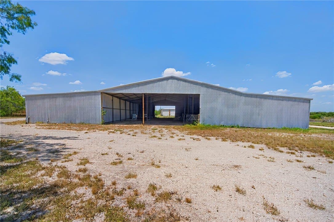 185 acres in Jim Wells County - photo 11