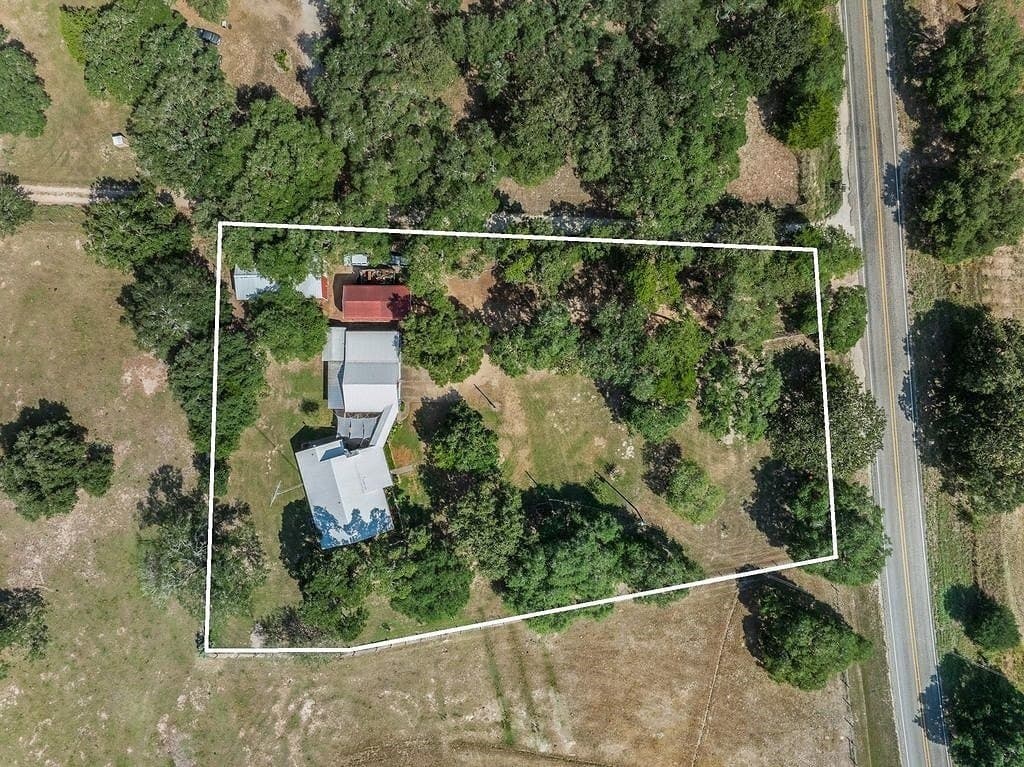 1.56 acres in Lavaca County - photo 27