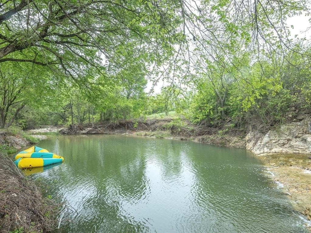 17.92 acres in Ellis County gallery image 3