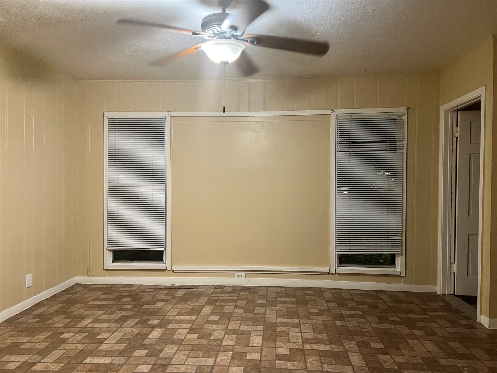 0.5 acres in Dallas County - photo 18