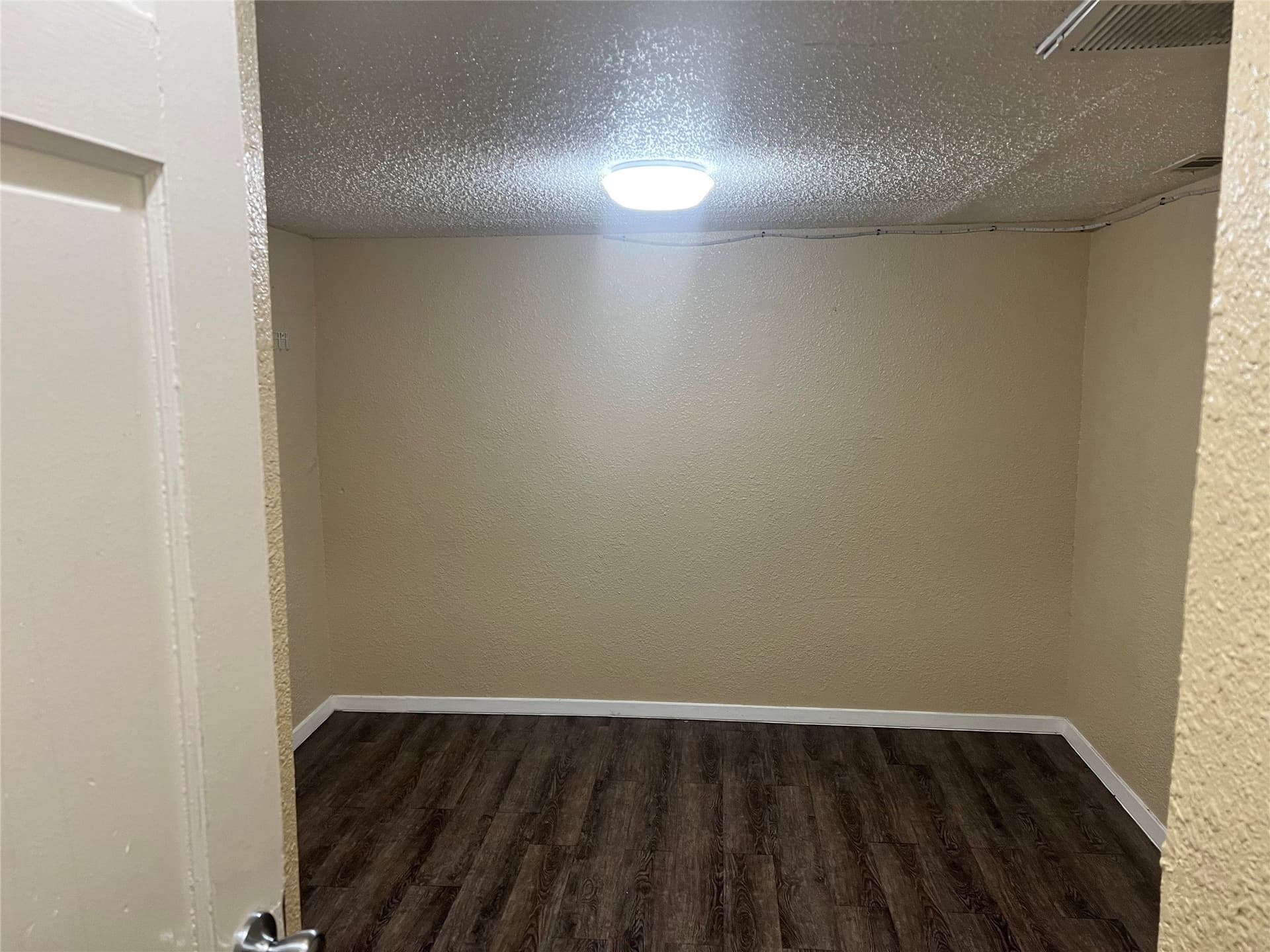 0.5 acres in Dallas County - photo 32
