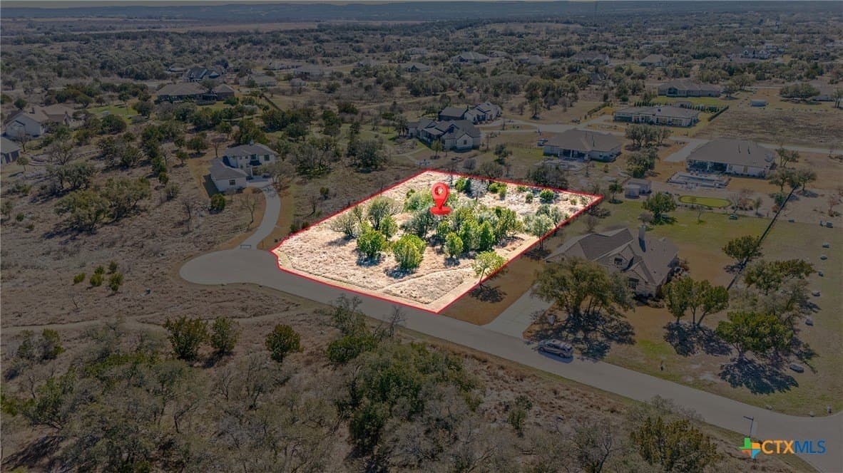 1 acres in Burnet County gallery image 3