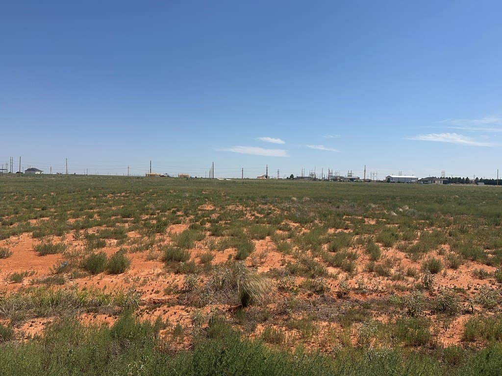 2.35 acres in Gaines County gallery image 3