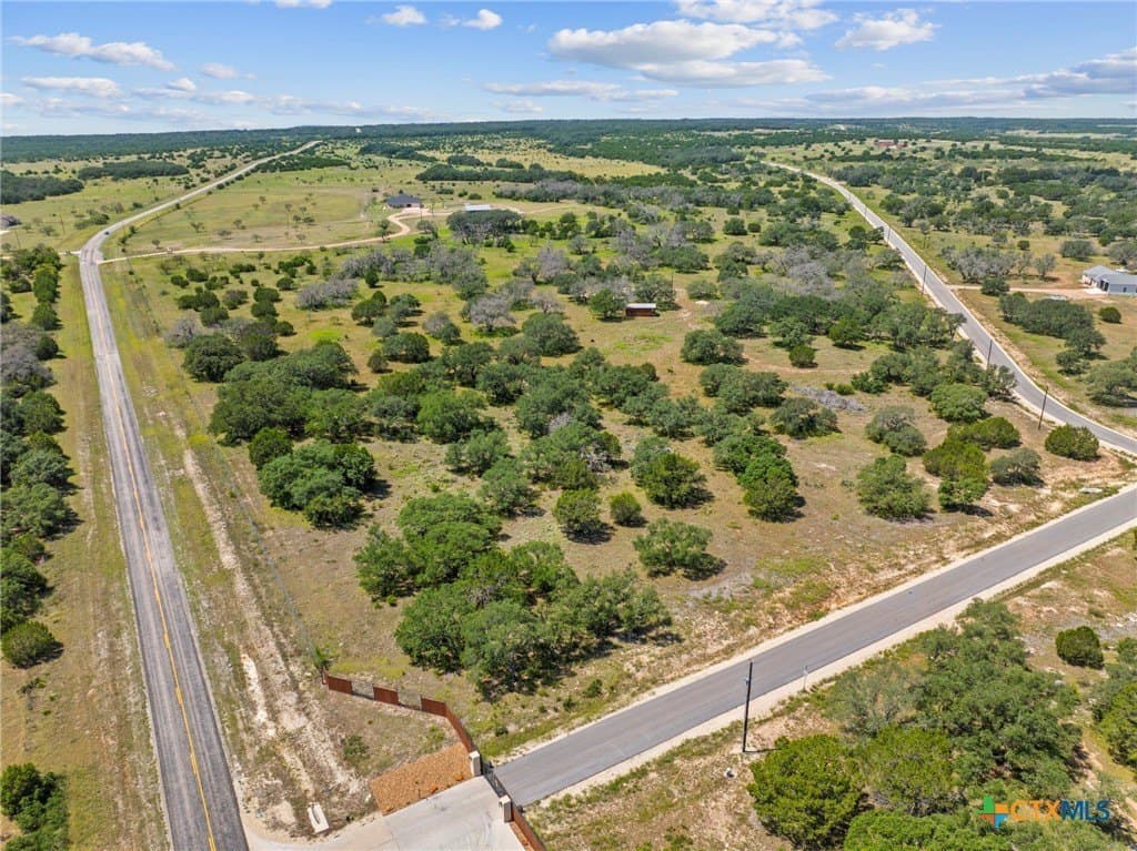5.38 acres in Burnet County gallery image 4