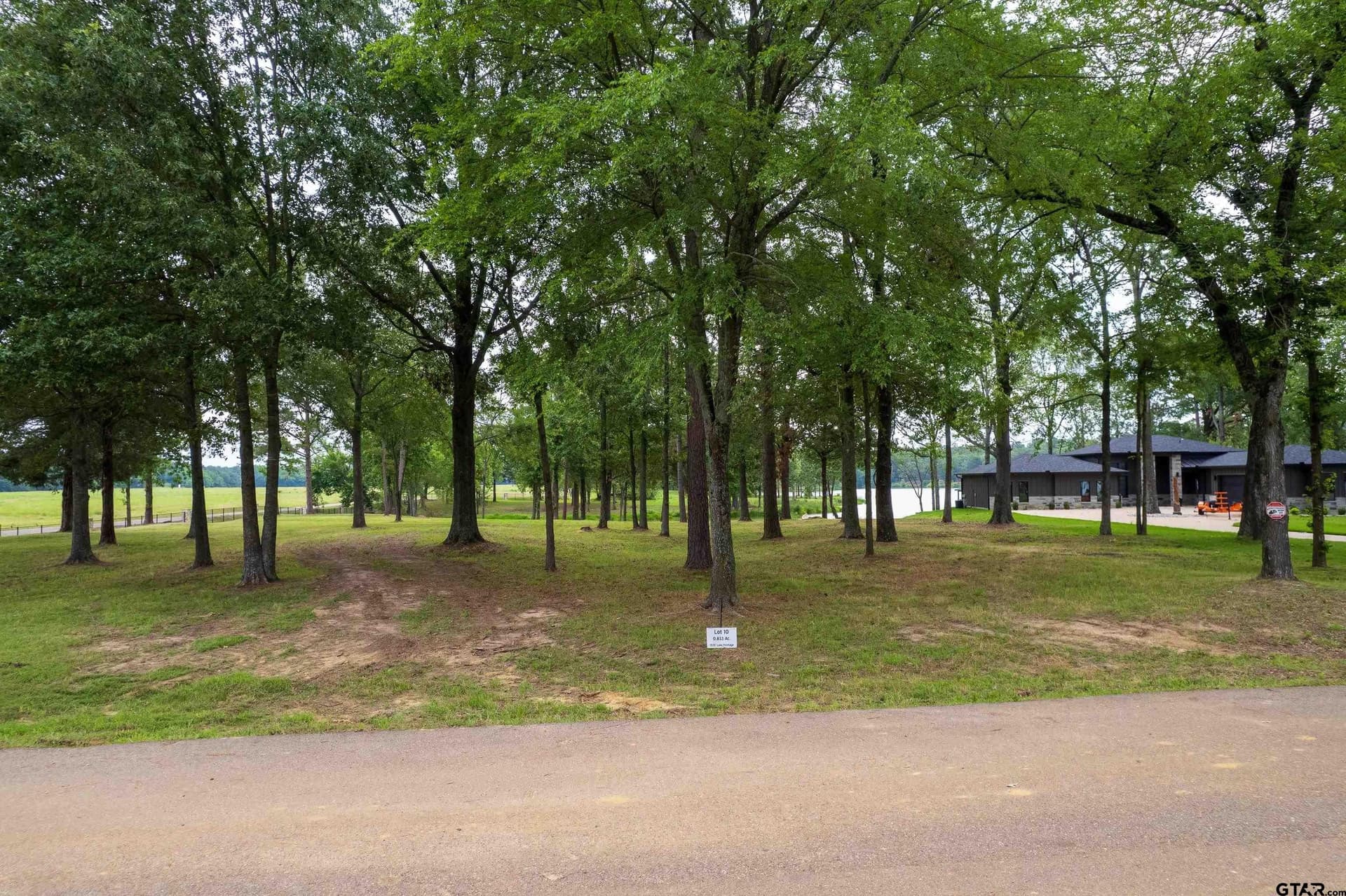 0.83 acres in Franklin County gallery image 3