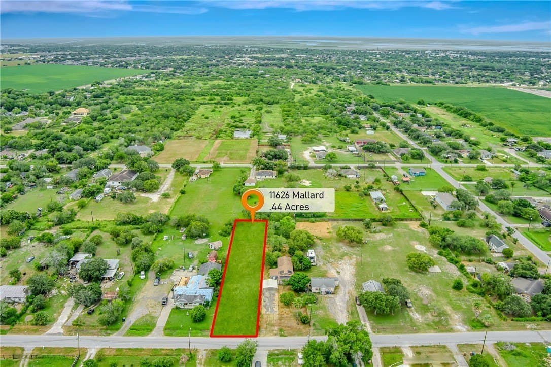 0.44 acres in Nueces County