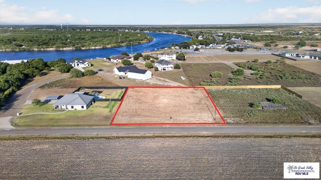 0.69 acres in CAMERON County - photo 5