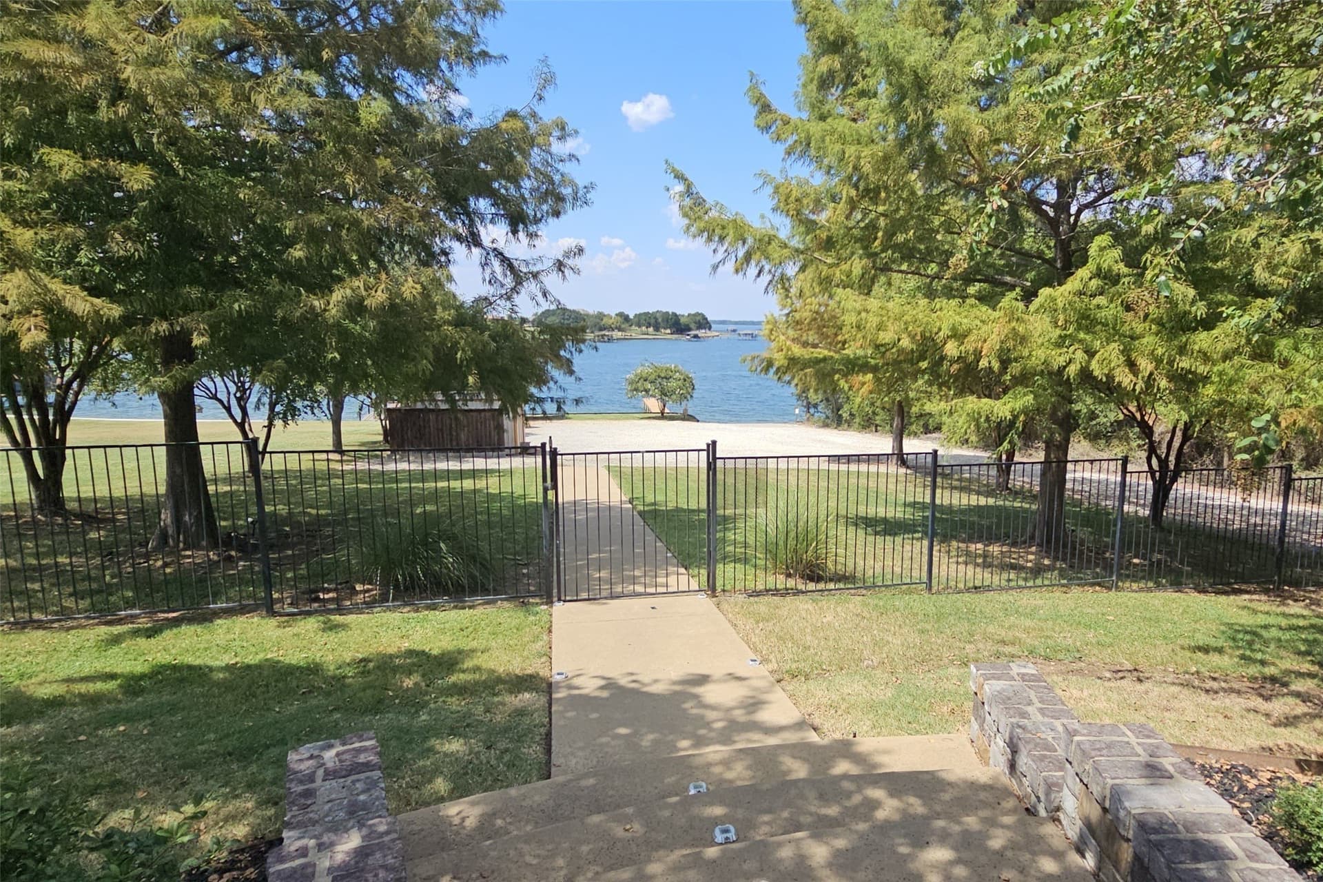 3.78 acres in Navarro County - photo 9