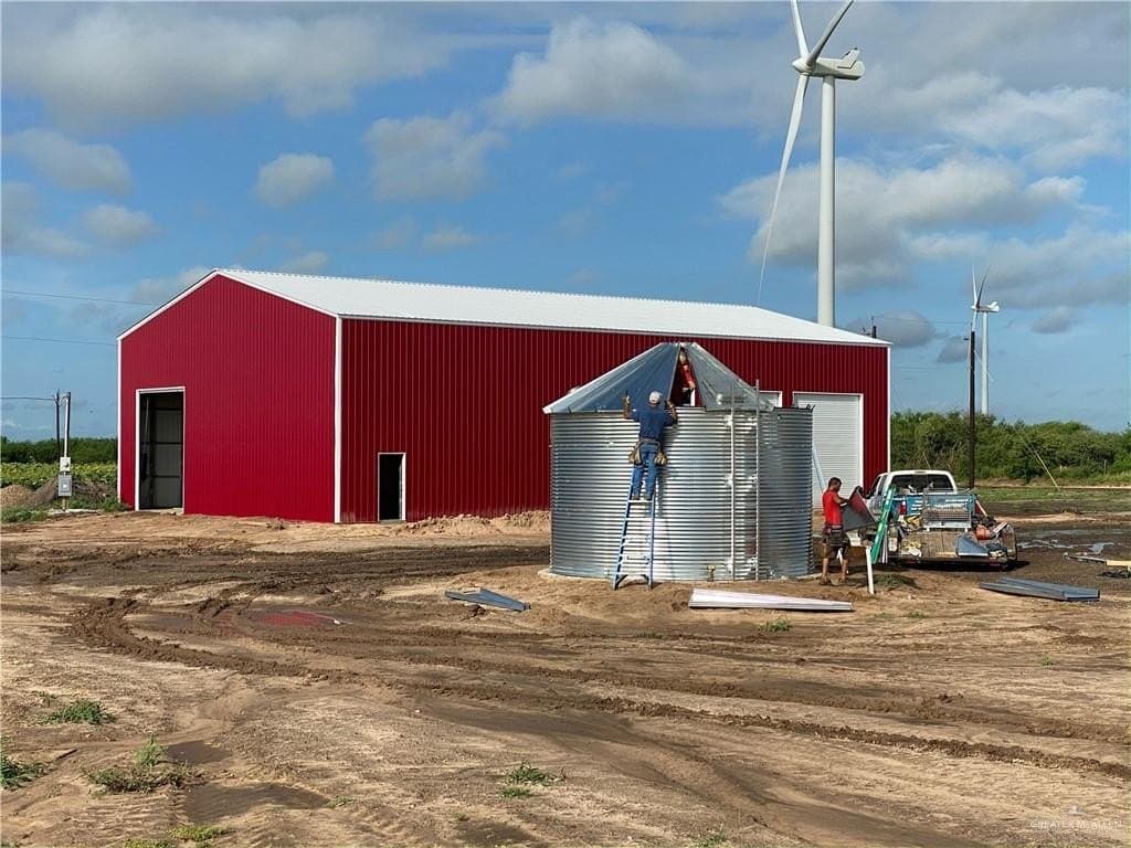 13.33 acres in Hidalgo County - photo 5