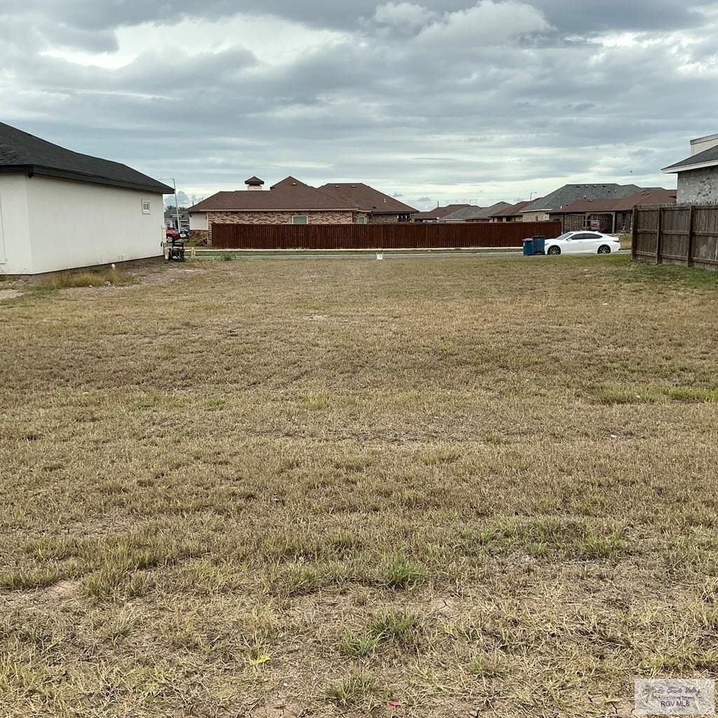 0.01 acres in CAMERON County gallery image 4