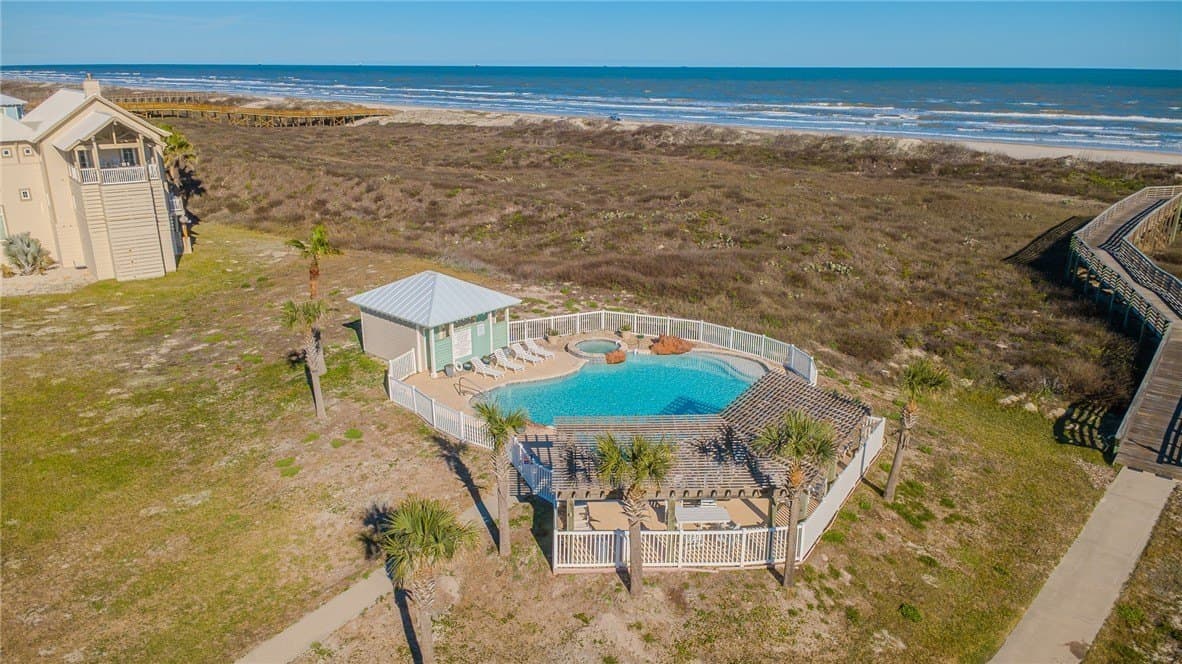 0.17 acres in Nueces County - photo 15