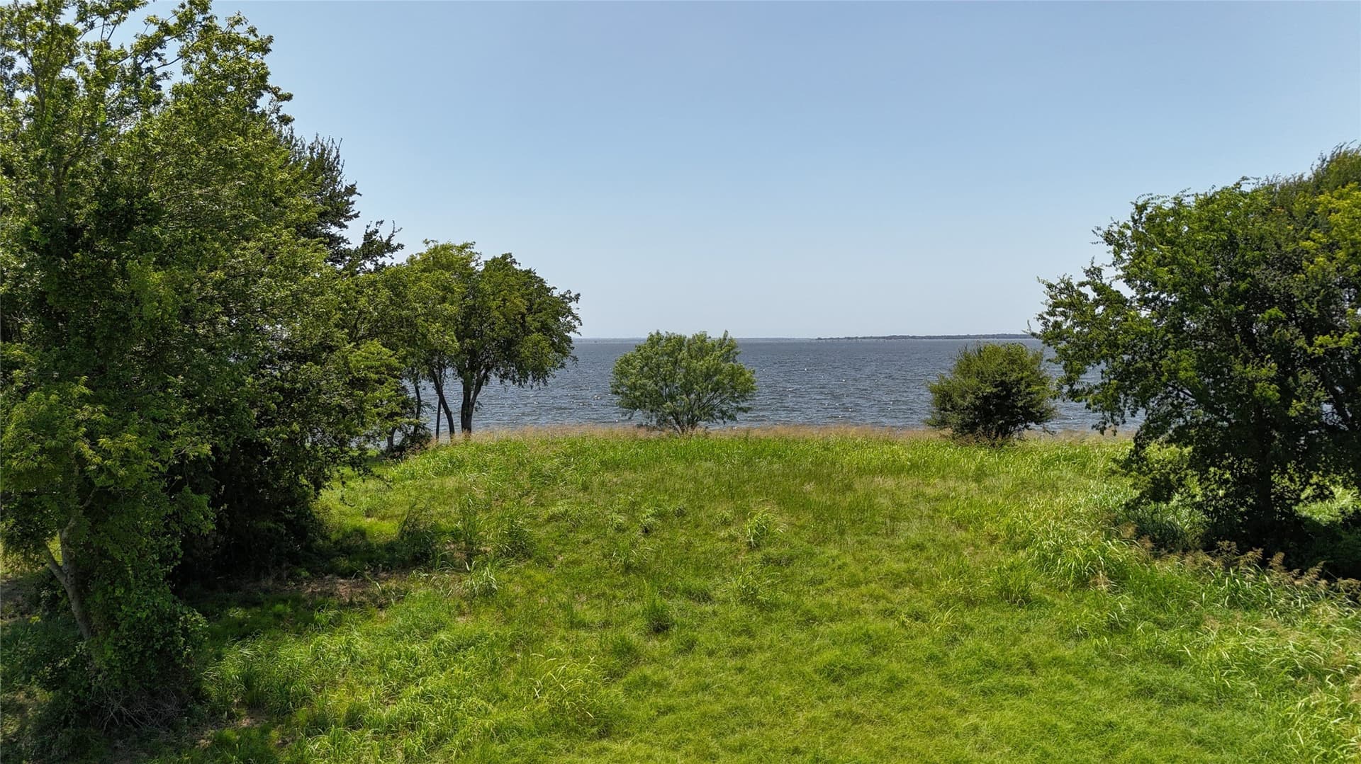 1.16 acres in Navarro County - photo 31