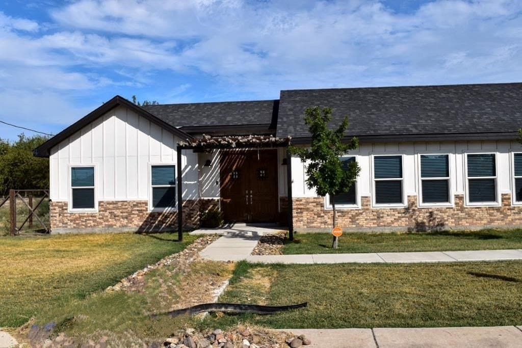 15,008 acres in Maverick County gallery image 2