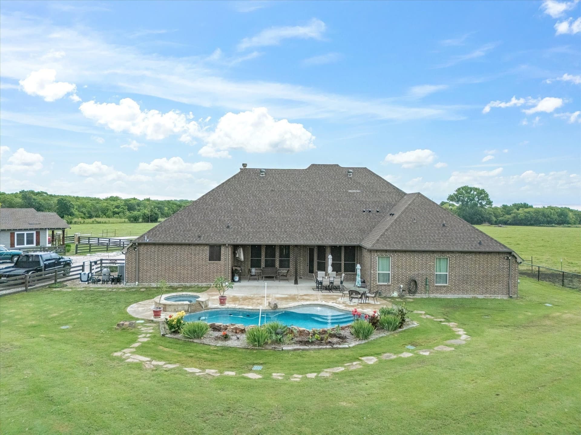 14.9 acres in Denton County - photo 33