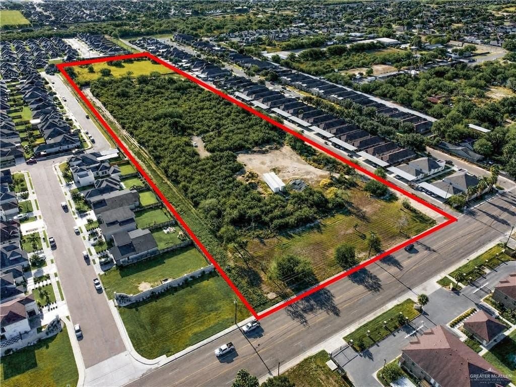 10.65 acres in Hidalgo County - photo 5