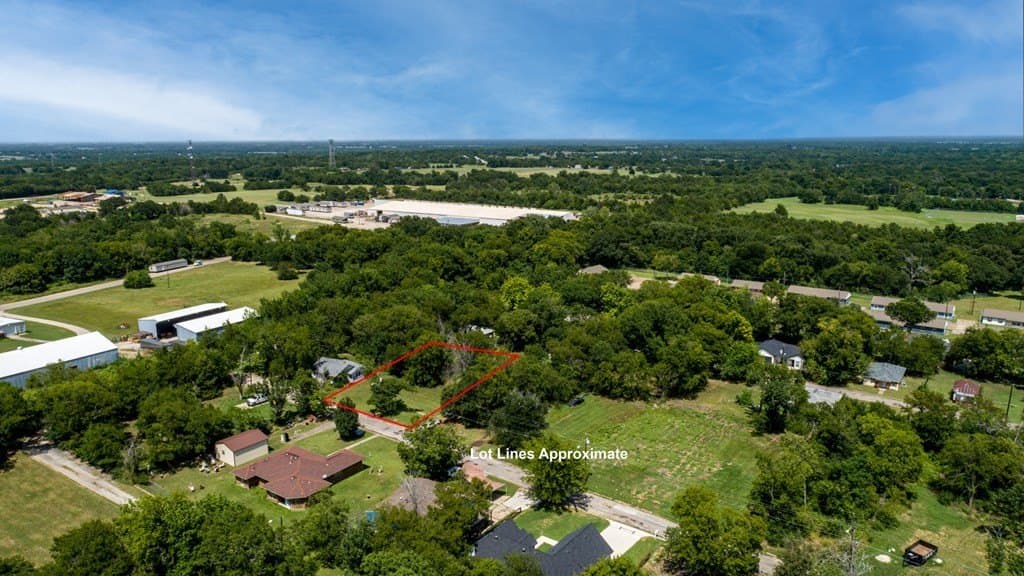 0.33 acres in Hunt County featured view