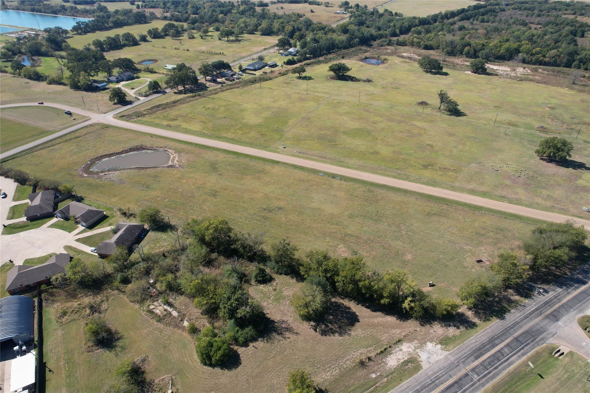 5.59 acres in Kaufman County - photo 2