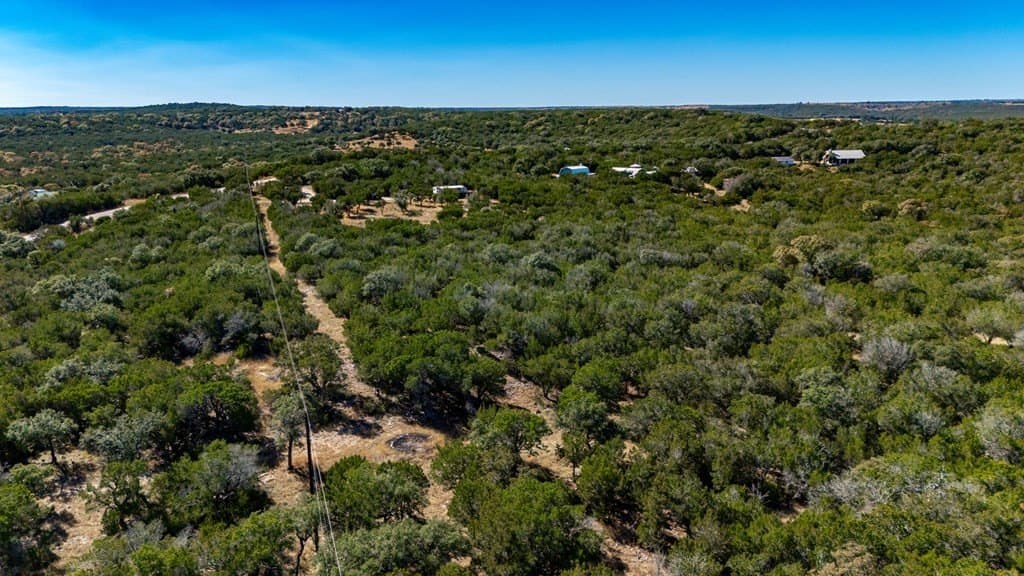11.88 acres in Kerr County - photo 9