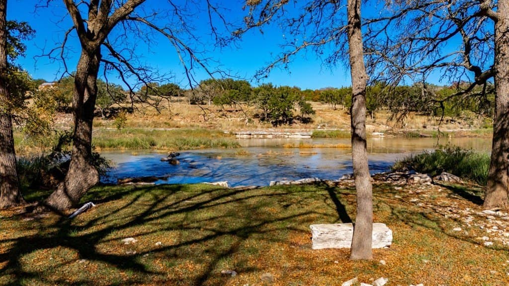 11.88 acres in Kerr County - photo 16