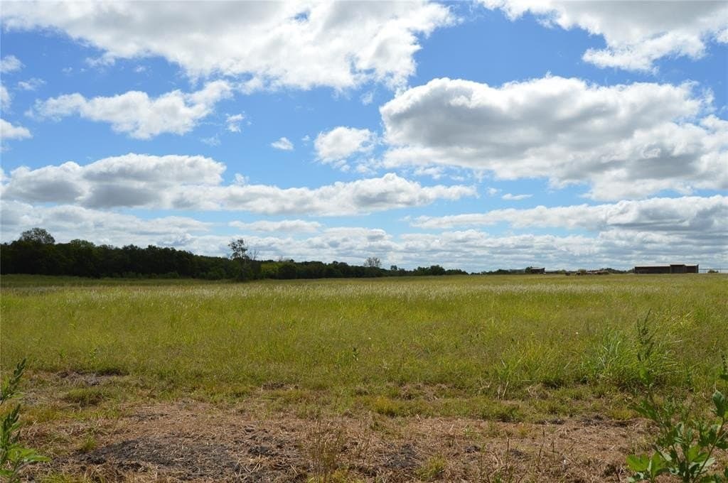 33 acres in Delta County gallery image 3