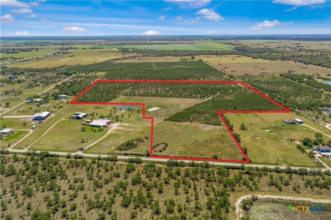 29 acres in Victoria County