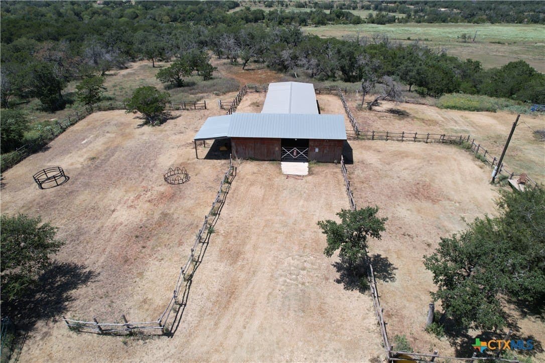 175.61 acres in Bandera County - photo 45
