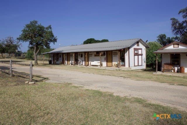 175.61 acres in Bandera County - photo 25