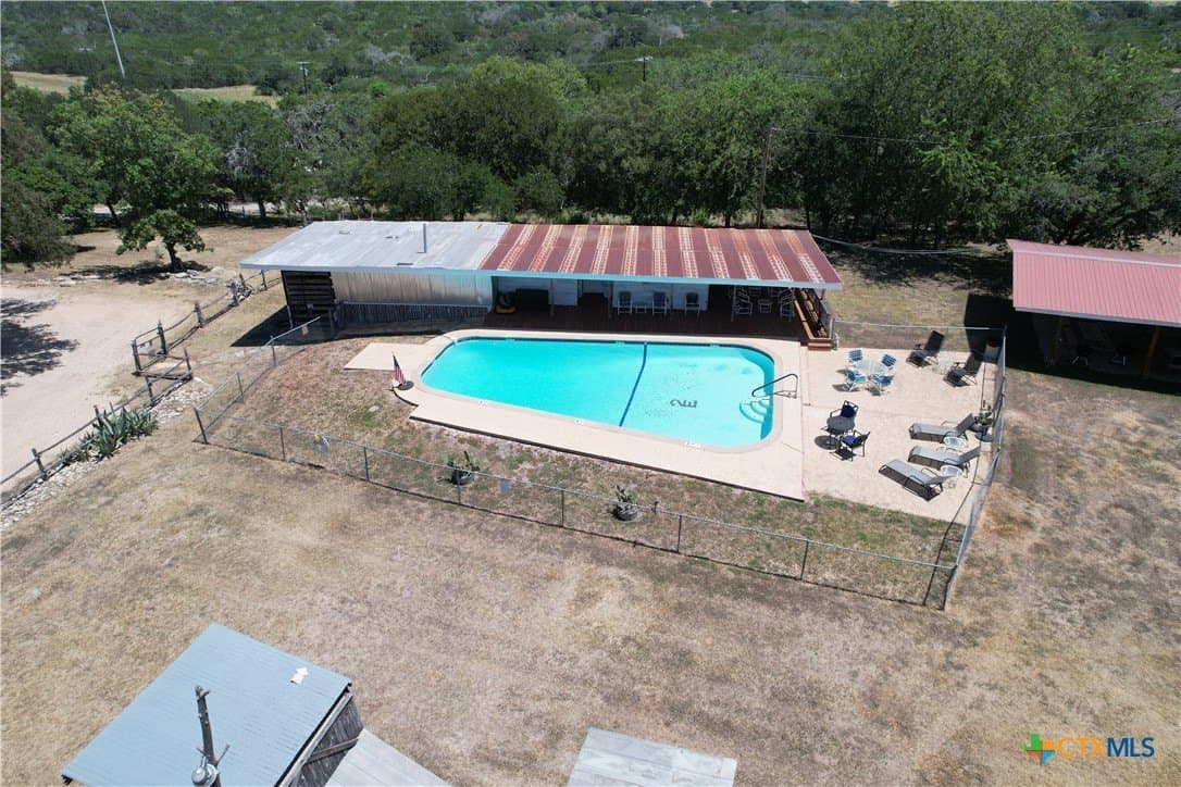 175.61 acres in Bandera County - photo 46