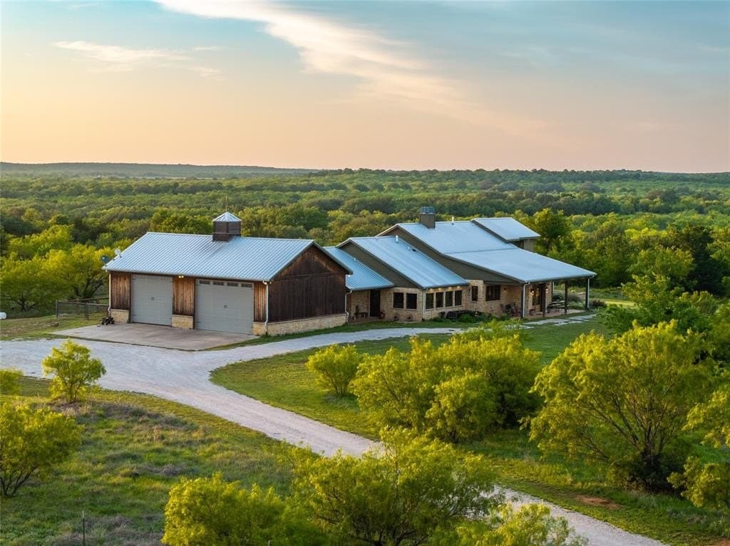 80 acres in Eastland County gallery image 2