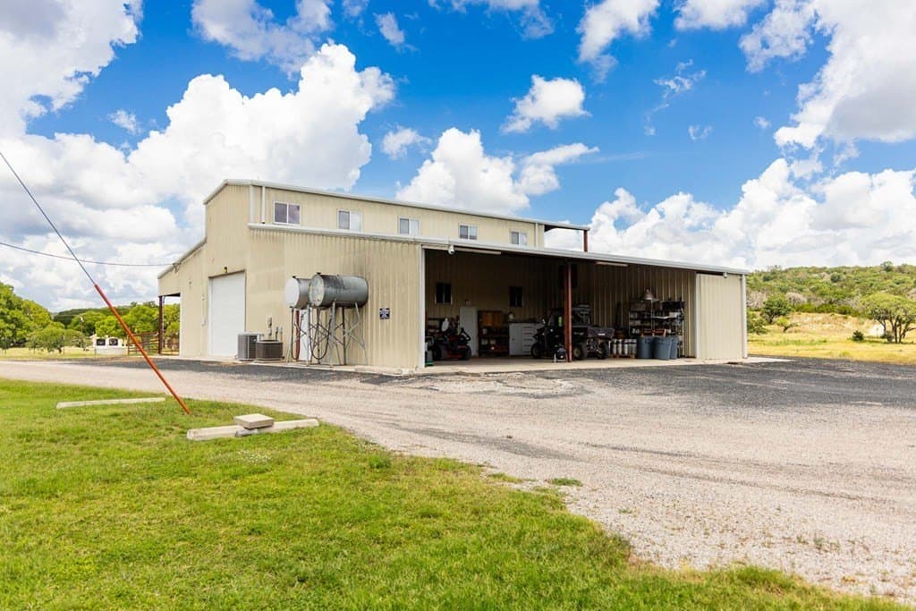 178.45 acres in Kerr County - photo 40