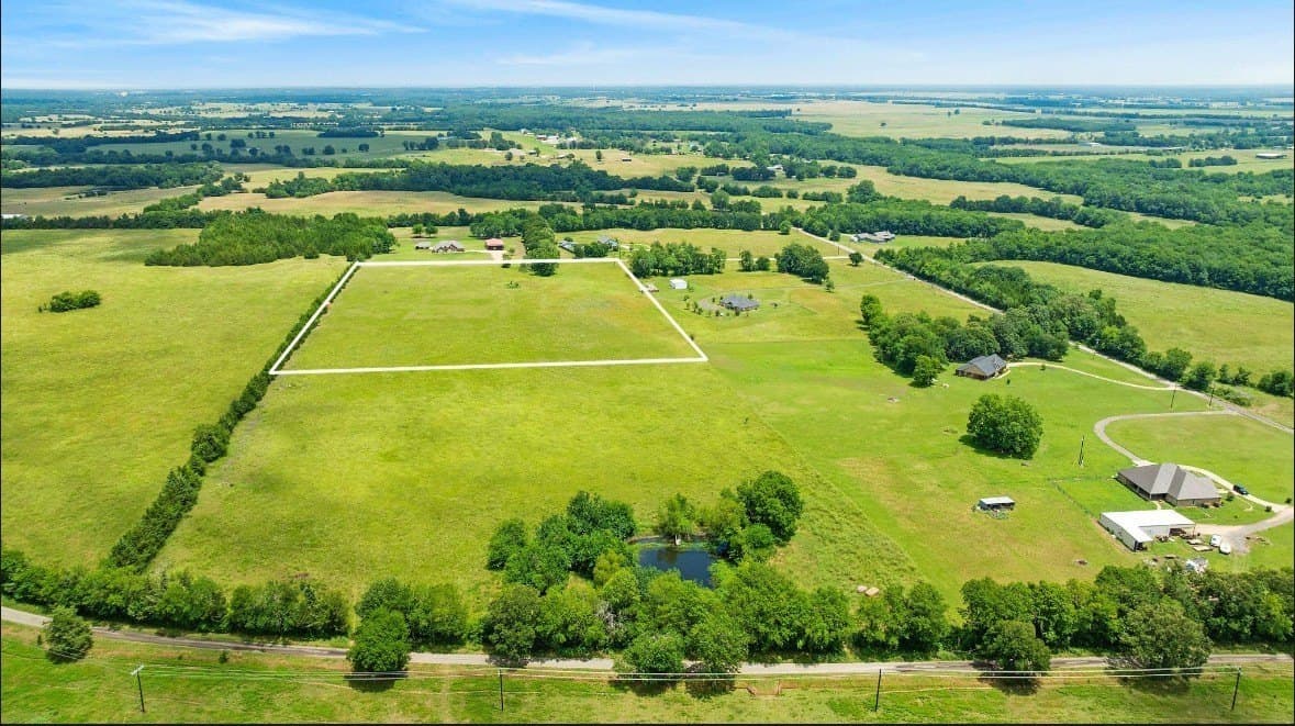 10.19 acres in Lamar County - photo 4