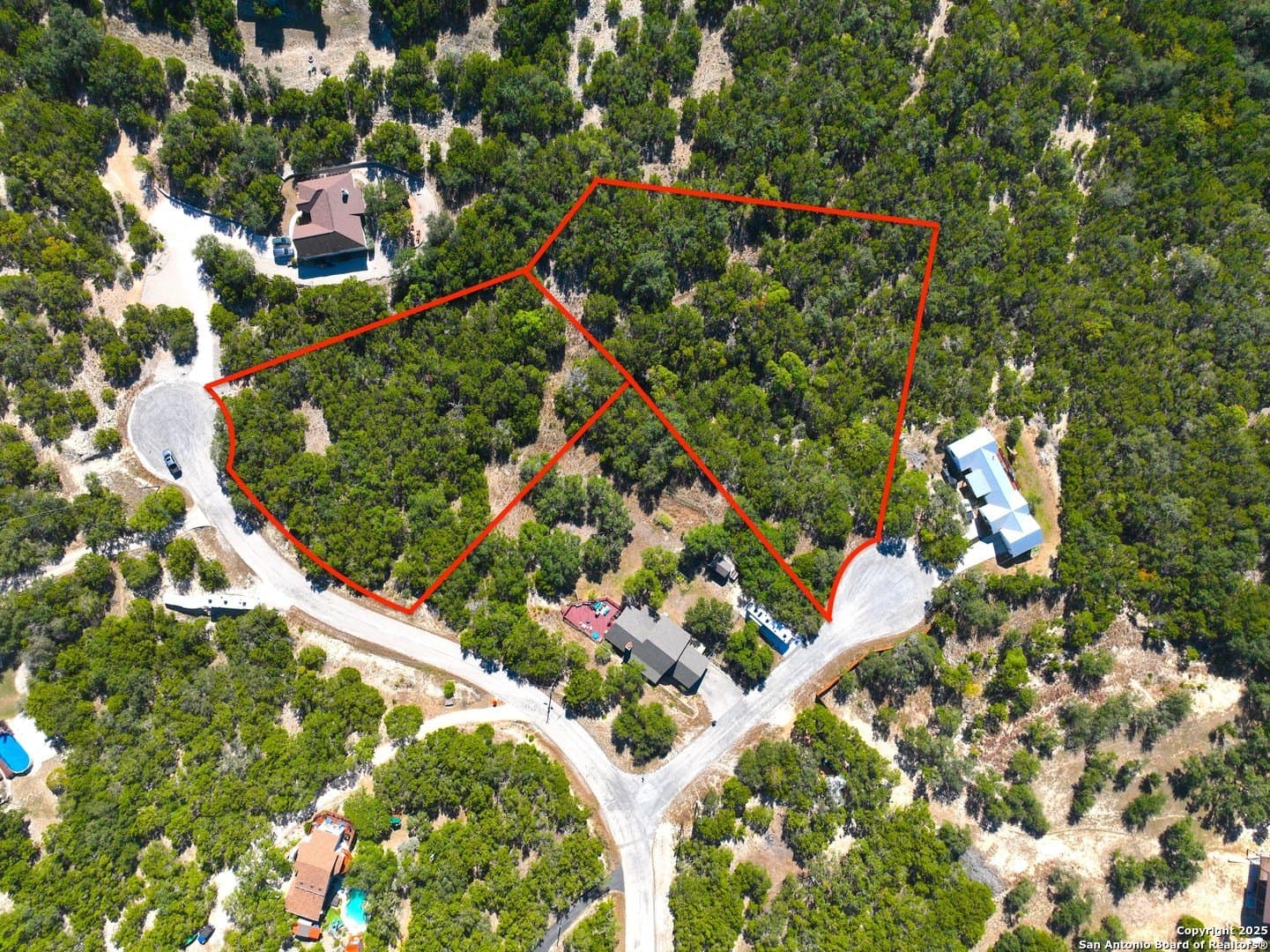 2.68 acres in Comal County gallery image 3