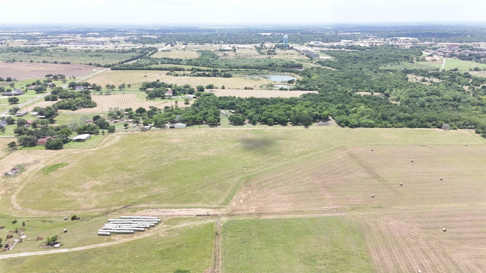 36.07 acres in Ellis County - photo 15