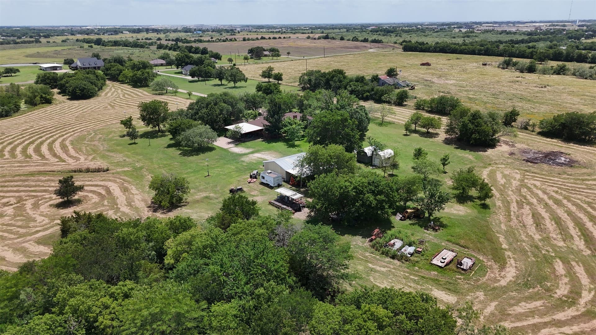 36.07 acres in Ellis County - photo 31