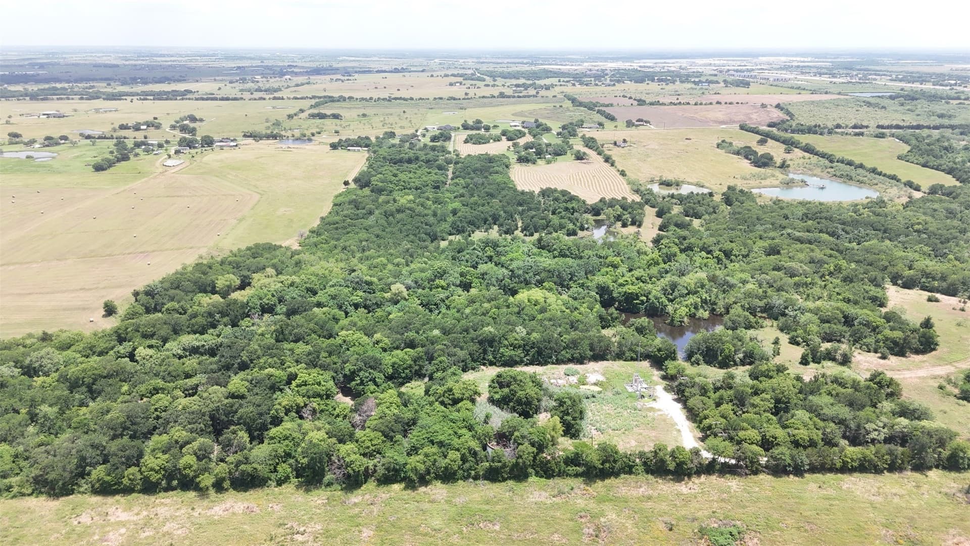 36.07 acres in Ellis County - photo 17