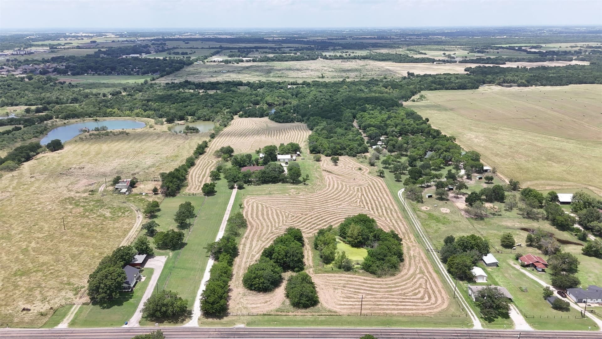 36.07 acres in Ellis County - photo 28