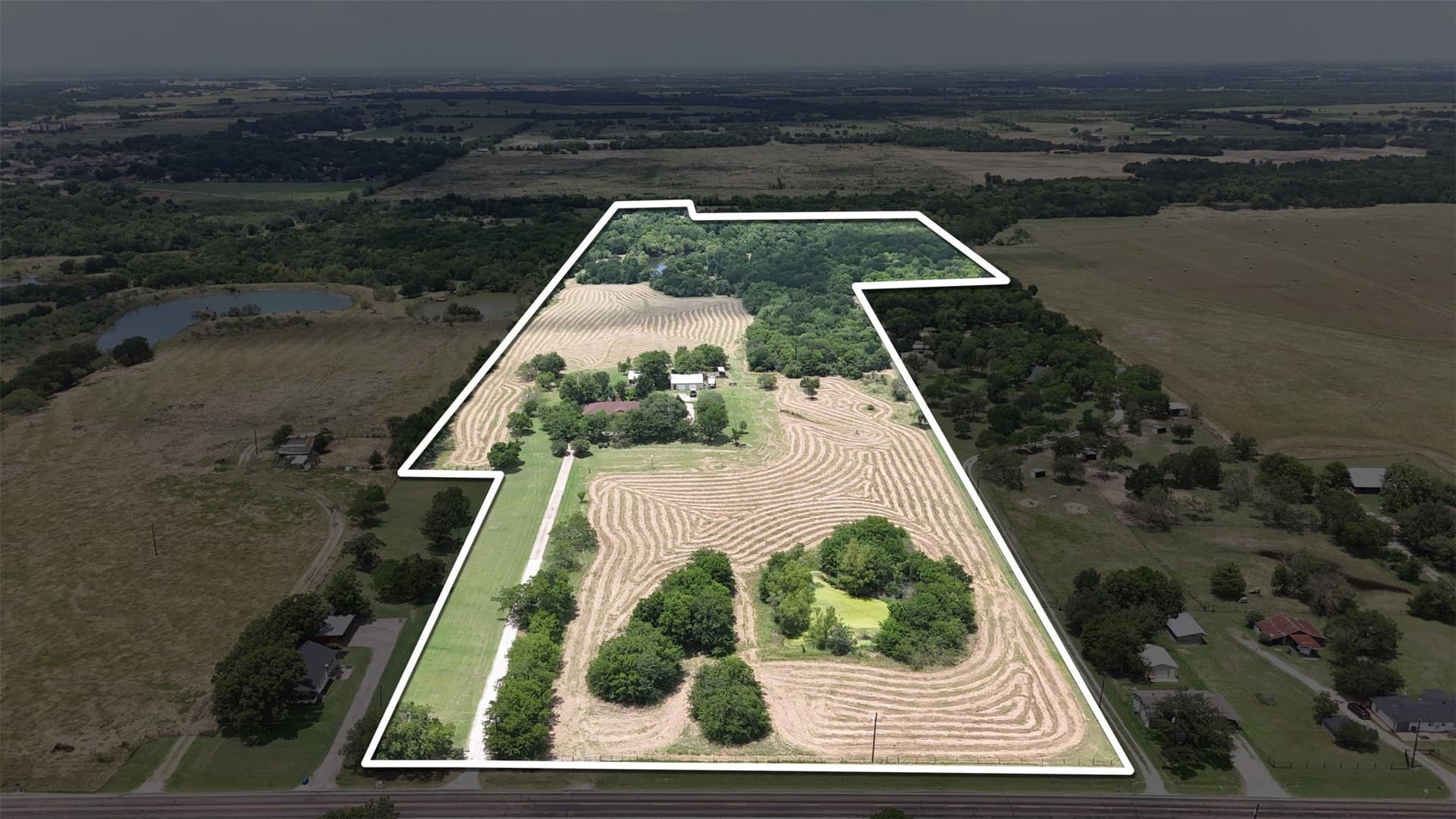36.07 acres in Ellis County - photo 13