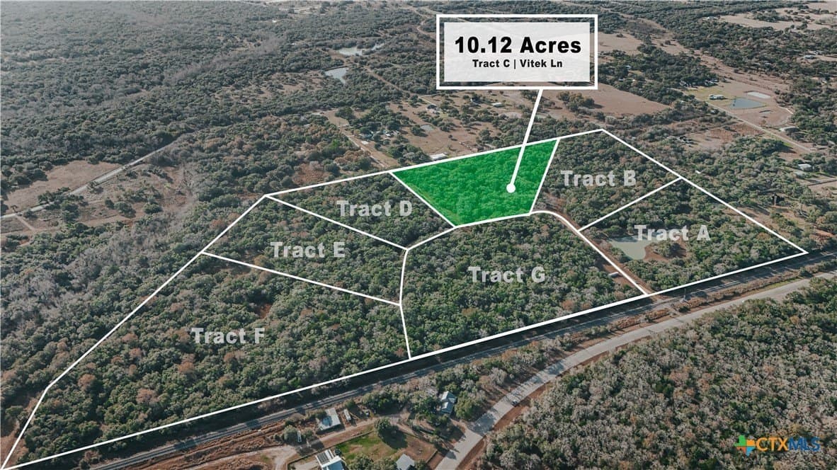 10.12 acres in Victoria County