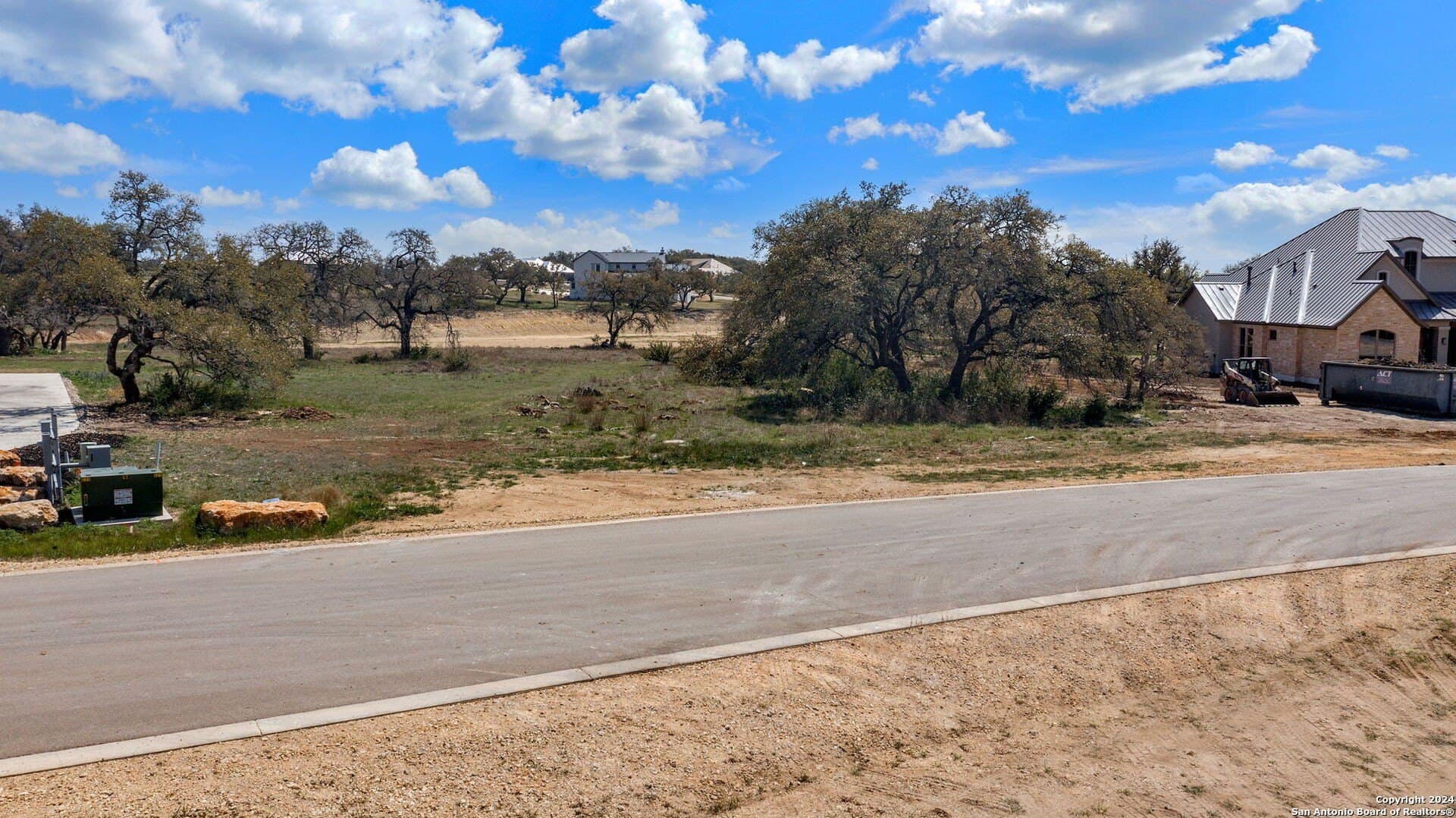1.21 acres in Comal County gallery image 4